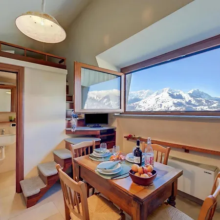 Placide Mountain View - Happy Apartament