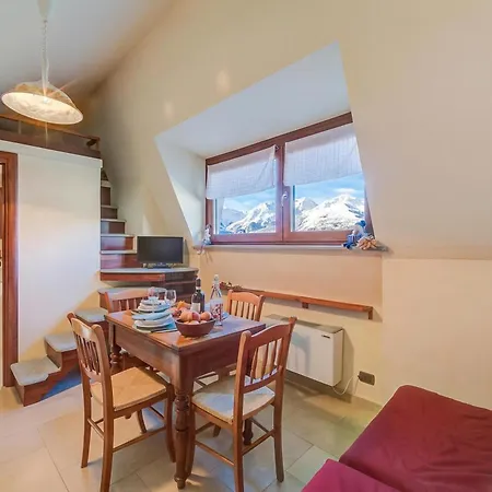 Апартаменты Placide Mountain View - Happy *